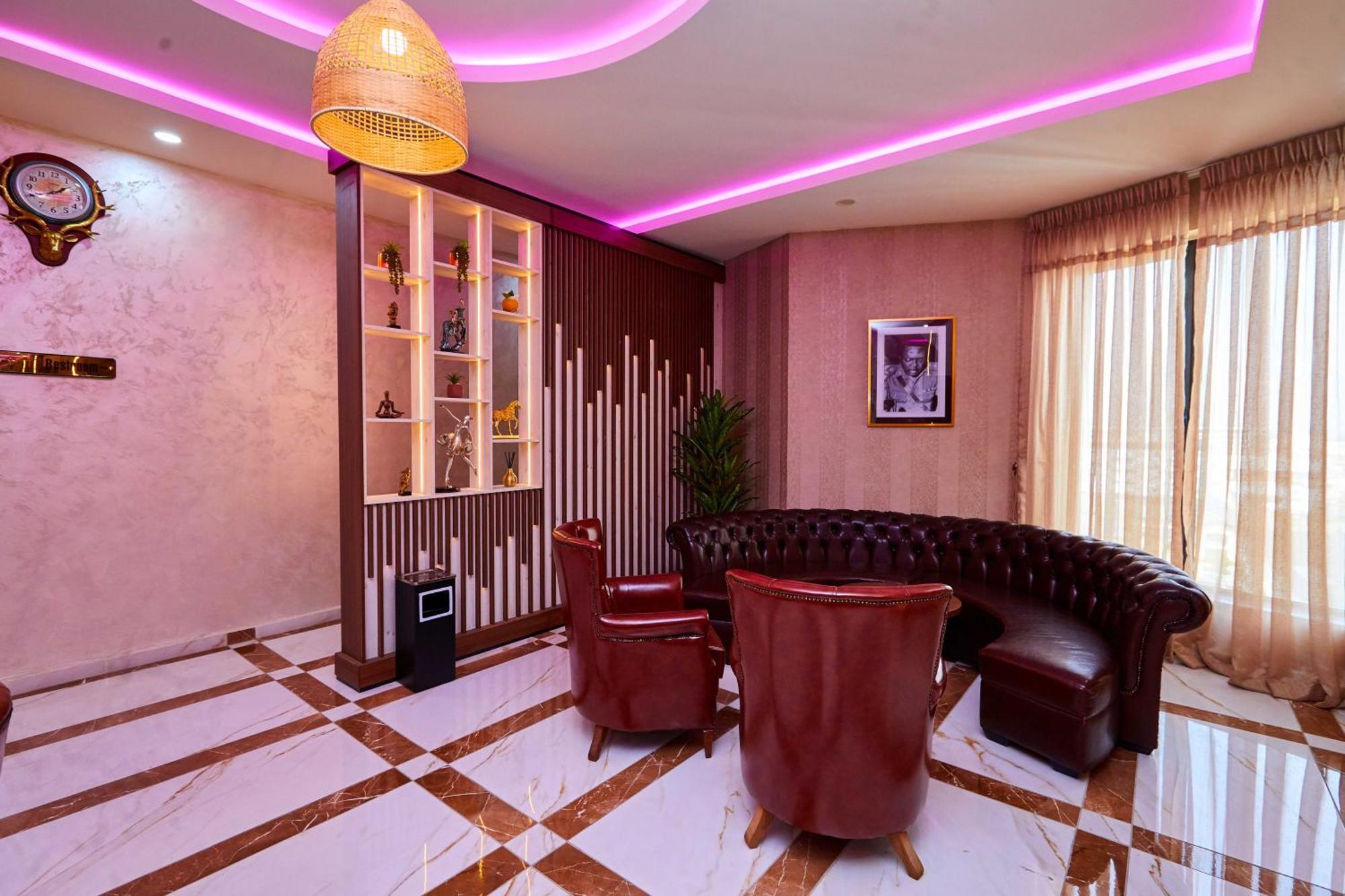 Vintano Hotel 莱基 外观 照片