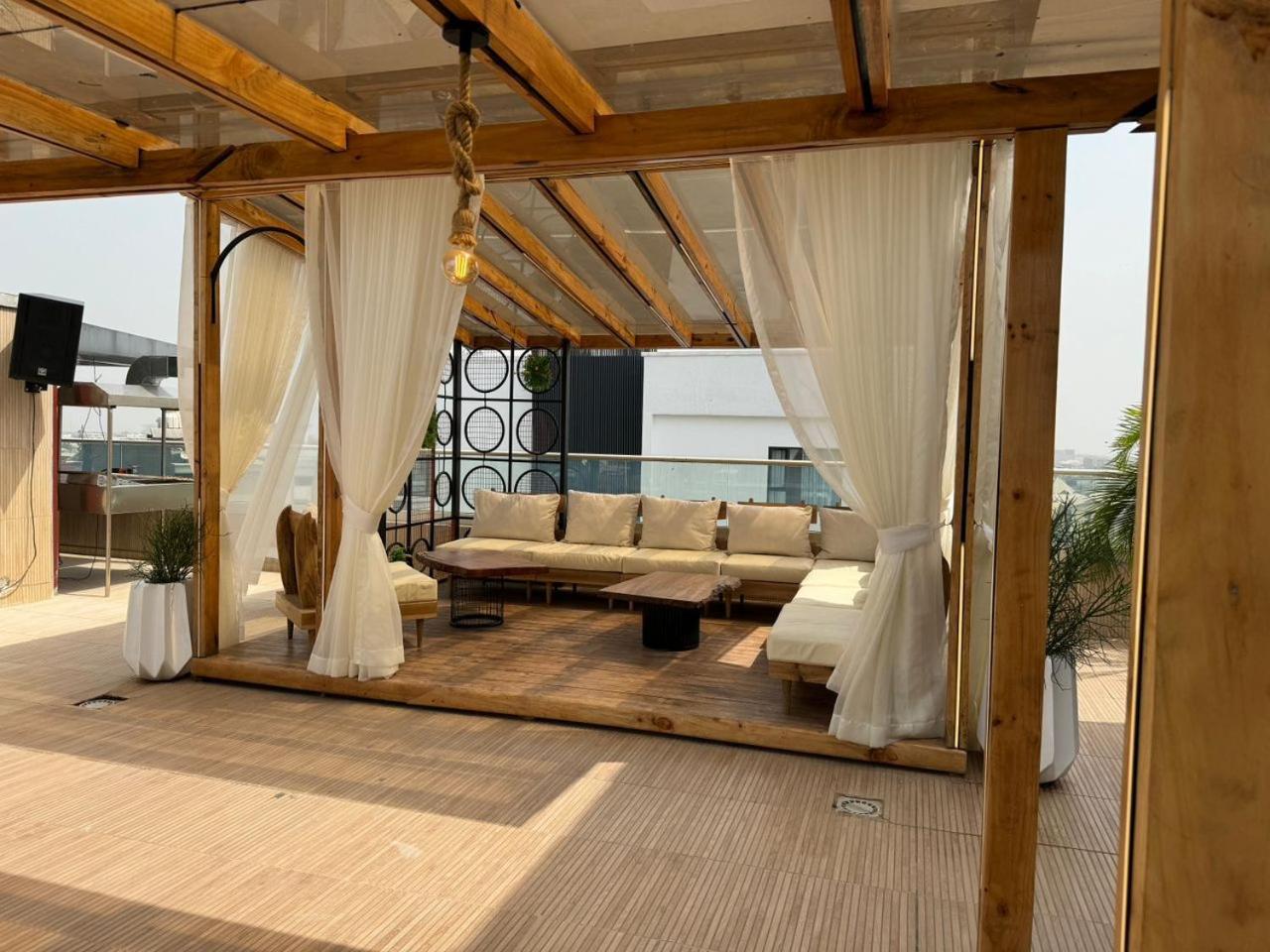 Vintano Hotel 莱基 外观 照片