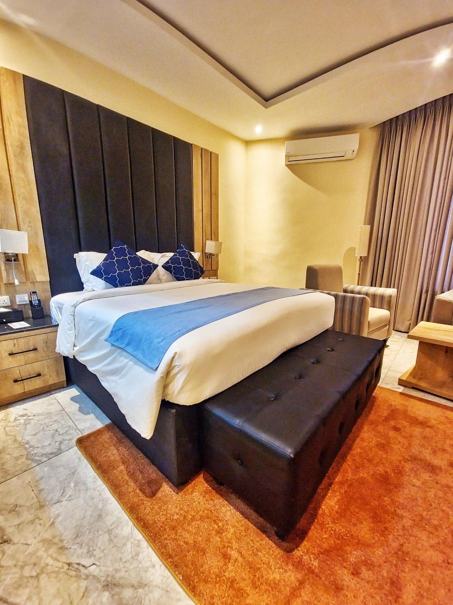 Vintano Hotel 莱基 外观 照片